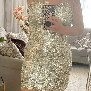 Sequins dress